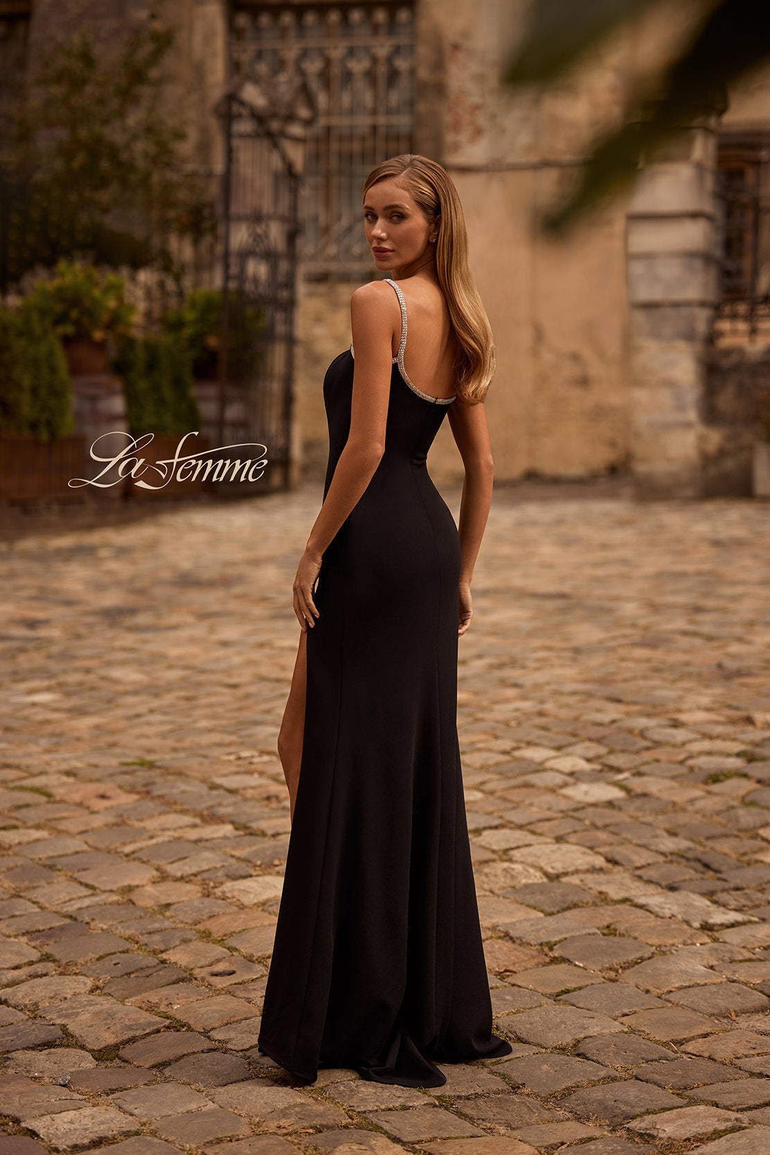 32844 - La Femme Dress