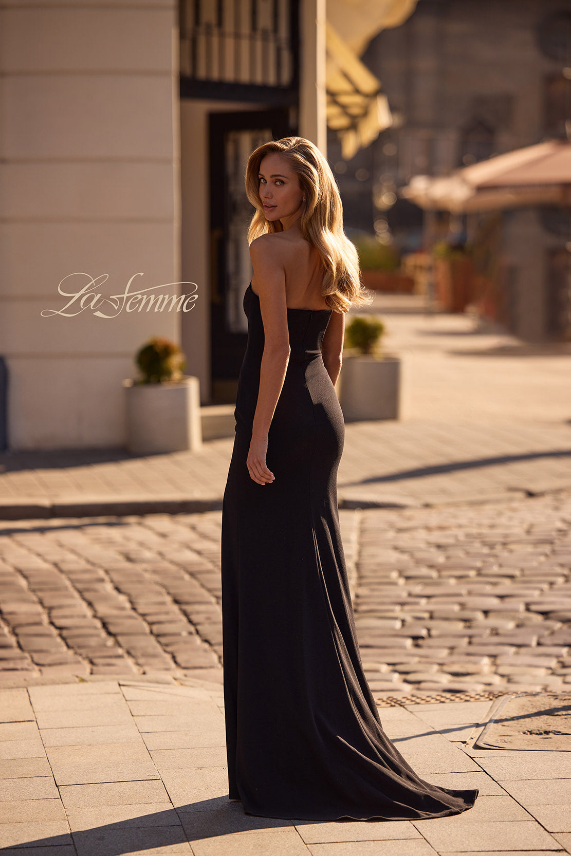 32919 - La Femme Dress