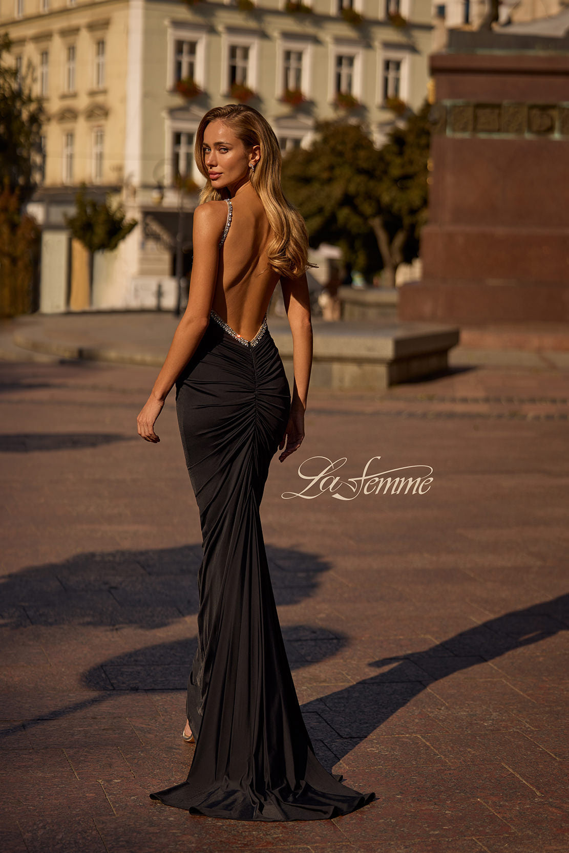 32970 - La Femme Dress