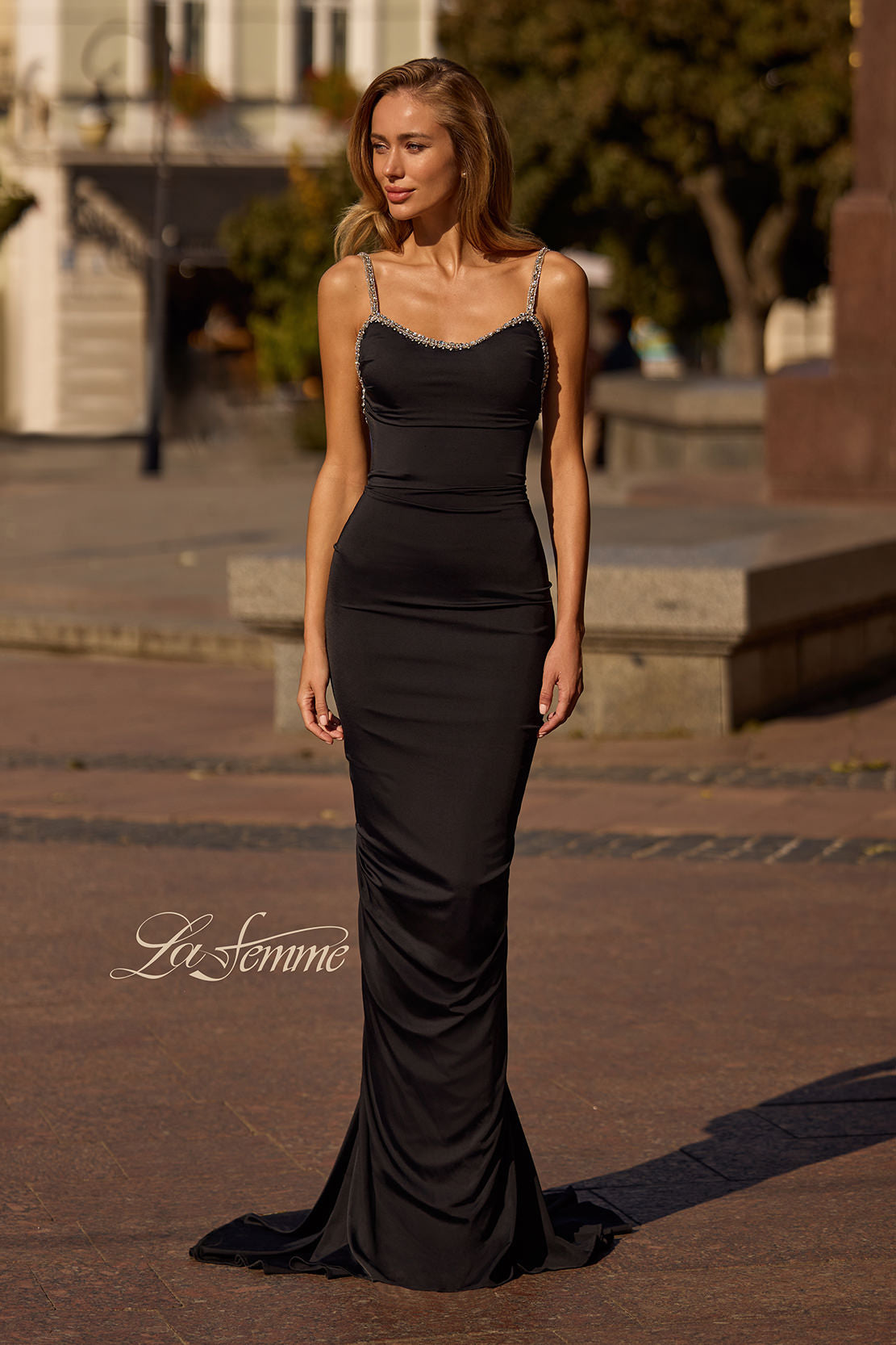 32970 - La Femme Dress