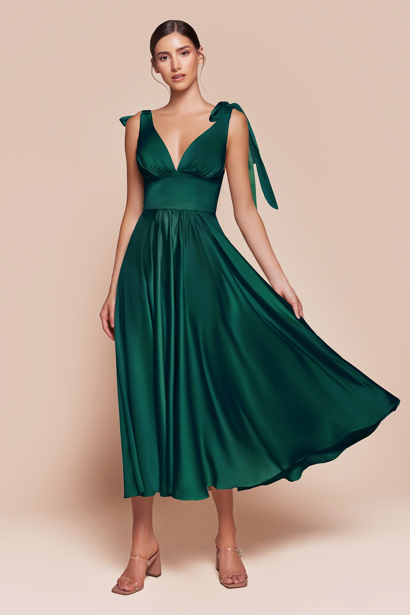 7499 - Ladivine By Cinderella Divine Dress