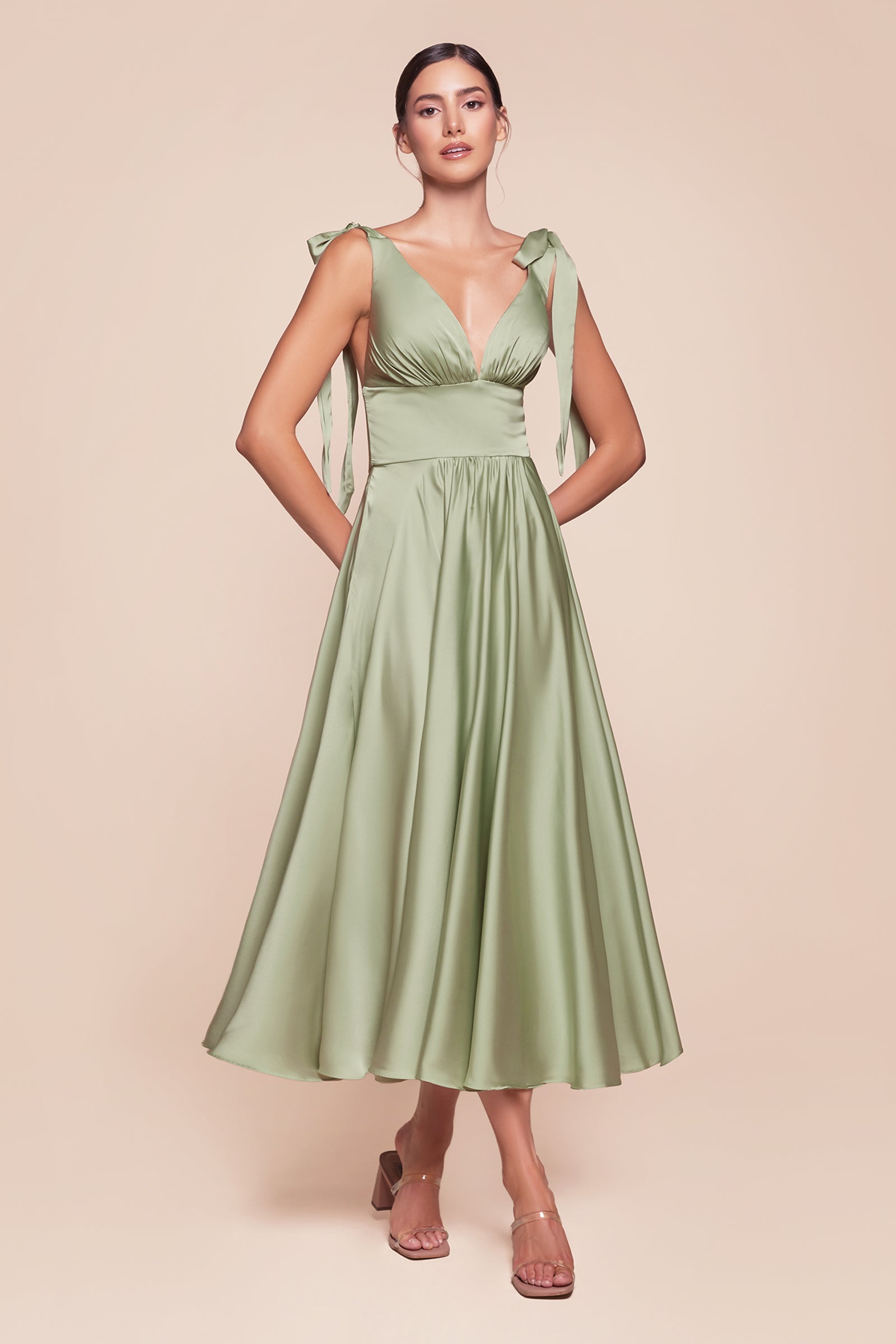 7499 - Ladivine By Cinderella Divine Dress