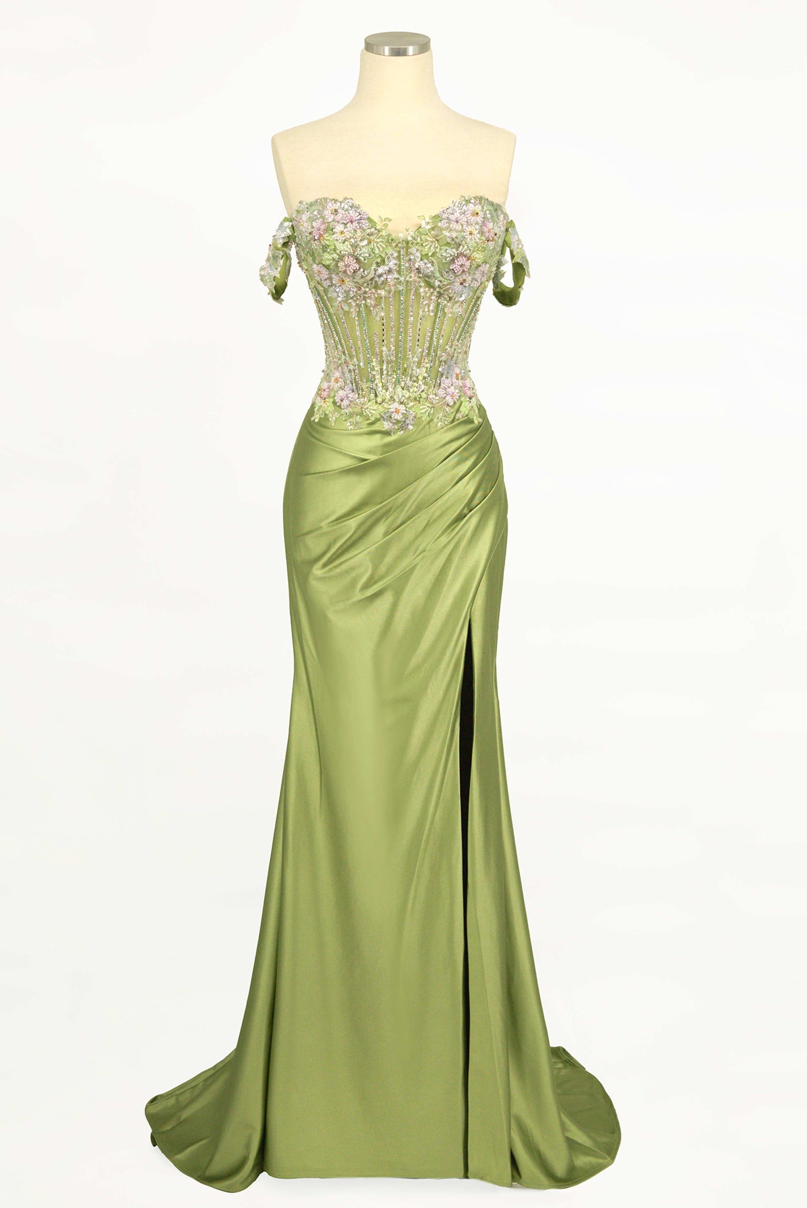 CD745 - Ladivine By Cinderella Divine Dress